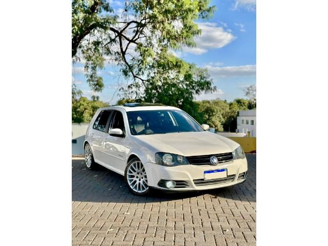 //www.autoline.com.br/carro/volkswagen/golf-16-sportline-8v-flex-4p-manual/2014/cascavel-pr/25007745