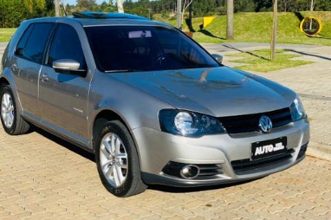 //www.autoline.com.br/carro/volkswagen/golf-16-sportline-8v-flex-4p-manual/2012/dois-irmaos-rs/25023903