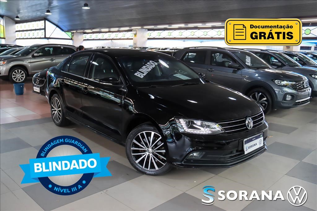 //www.autoline.com.br/carro/volkswagen/jetta-20-tsi-highline-16v-gasolina-4p-turbo-dsg/2018/sao-paulo-sp/22767464