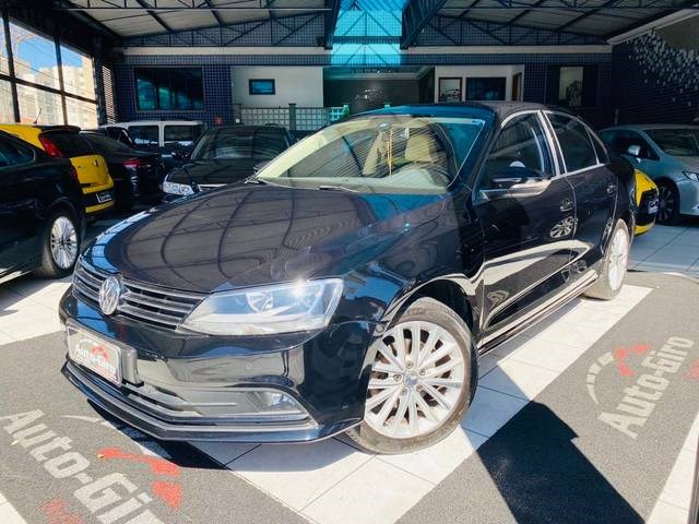 //www.autoline.com.br/carro/volkswagen/jetta-14-tsi-comfortline-16v-gasolina-4p-turbo-tipt/2016/sao-paulo-sp/24964344