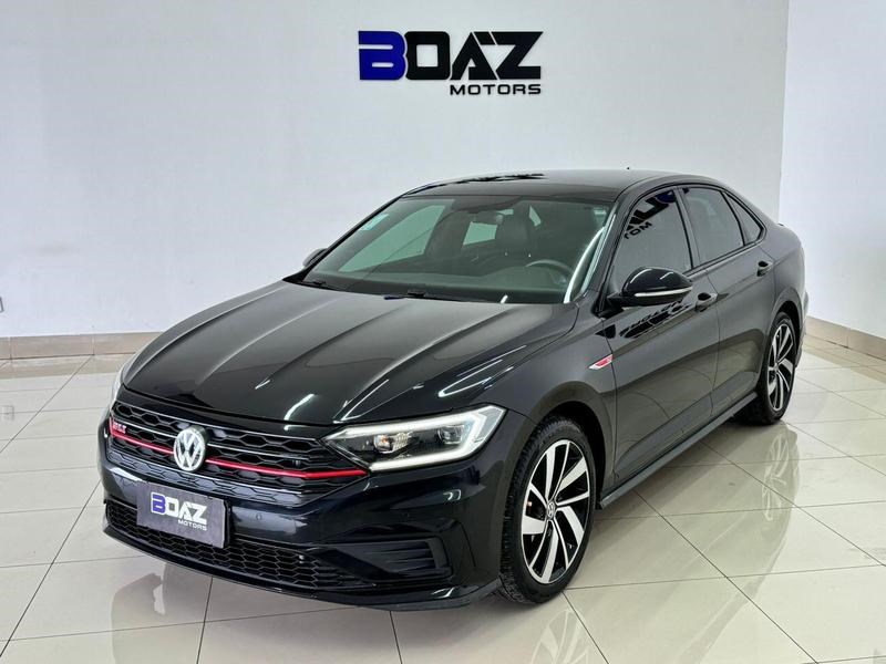 //www.autoline.com.br/carro/volkswagen/jetta-20-350-tsi-gli-16v-gasolina-4p-turbo-dsg/2019/cuiaba-mt/24983581