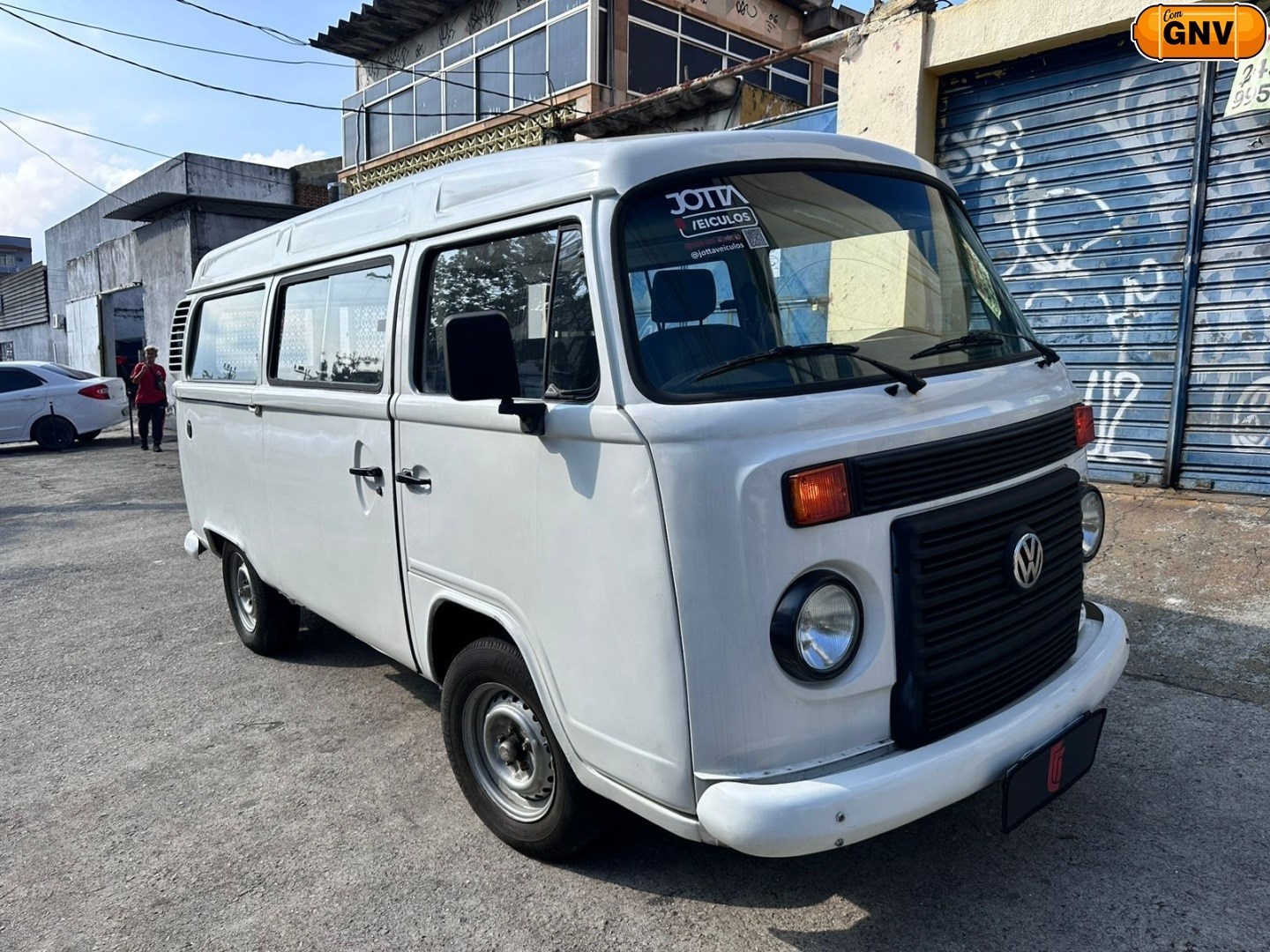 //www.autoline.com.br/carro/volkswagen/kombi-14-std-8v-flex-4p-manual/2009/rio-de-janeiro-rj/24748121
