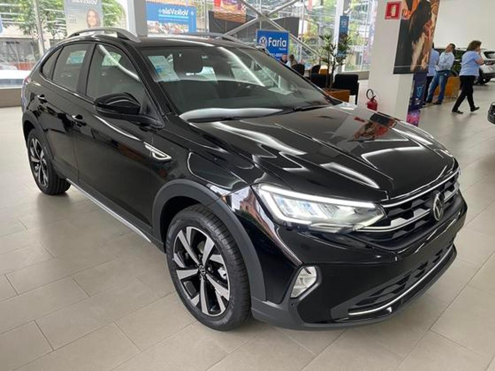 //www.autoline.com.br/carro/volkswagen/nivus-10-200-tsi-highline-12v-flex-4p-turbo-automat/2024/sao-paulo-sp/23626432