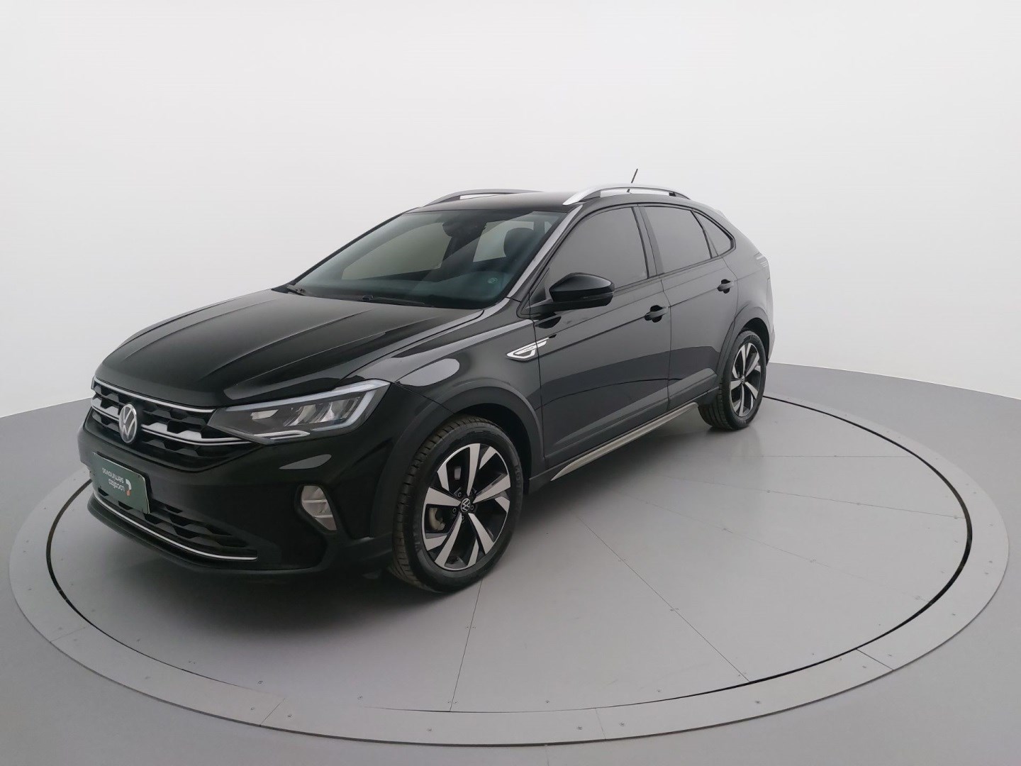 //www.autoline.com.br/carro/volkswagen/nivus-10-200-tsi-highline-12v-flex-4p-turbo-automat/2023/taubate-sp/24467939