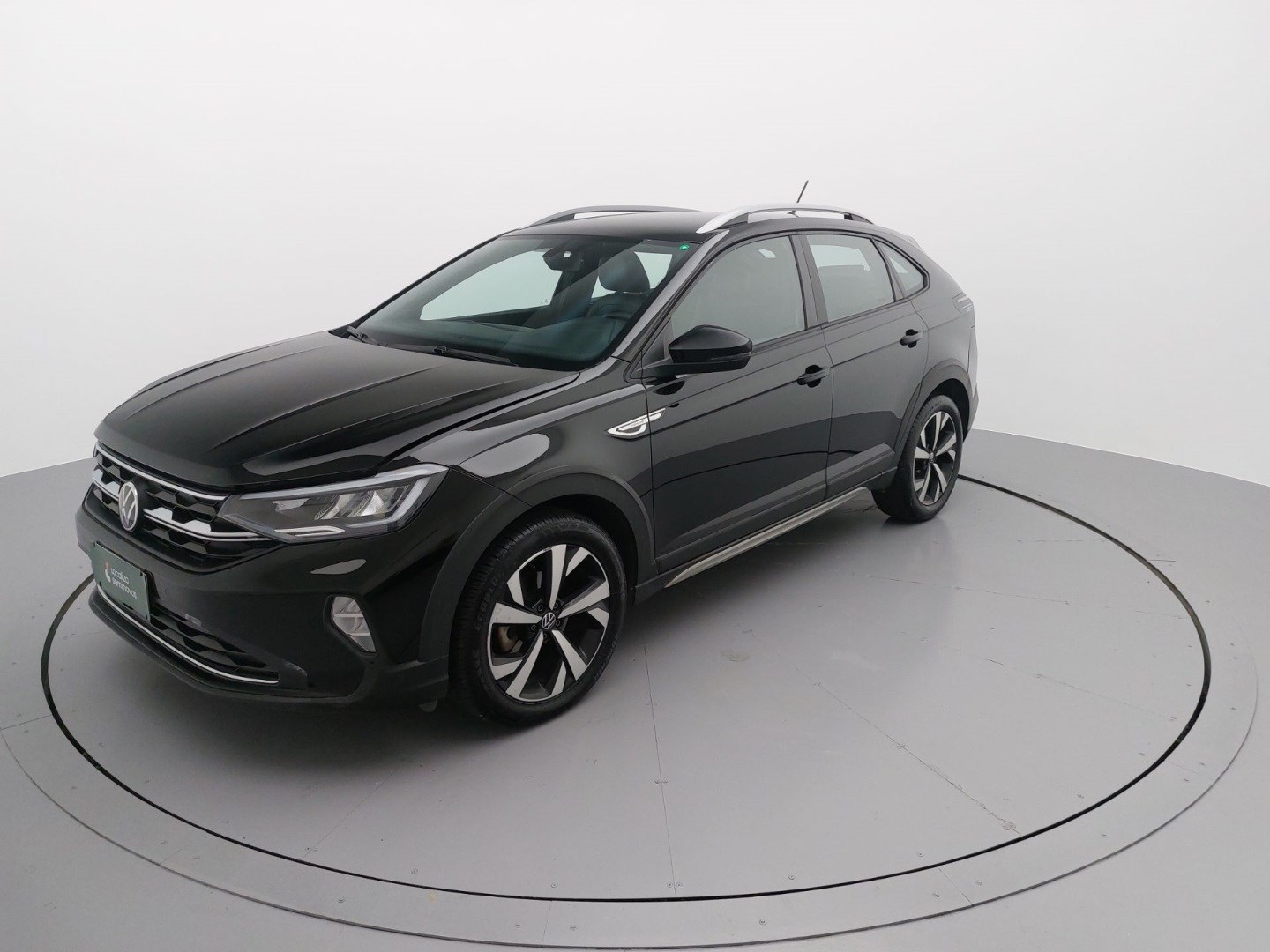 //www.autoline.com.br/carro/volkswagen/nivus-10-200-tsi-highline-12v-flex-4p-turbo-automat/2023/taubate-sp/24501914