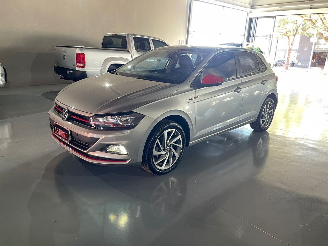 //www.autoline.com.br/carro/volkswagen/polo-10-hatch-200-tsi-highline-12v-flex-4p-turbo-a/2019/dourados-ms/23398476