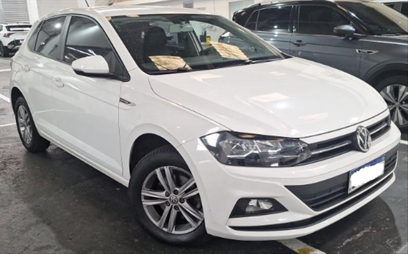 //www.autoline.com.br/carro/volkswagen/polo-10-hatch-200-tsi-comfortline-12v-flex-4p-turb/2022/sao-paulo-sp/23832434