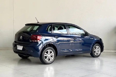 //www.autoline.com.br/carro/volkswagen/polo-16-hatch-16v-flex-4p-automatico/2019/itatiba-sp/23857990