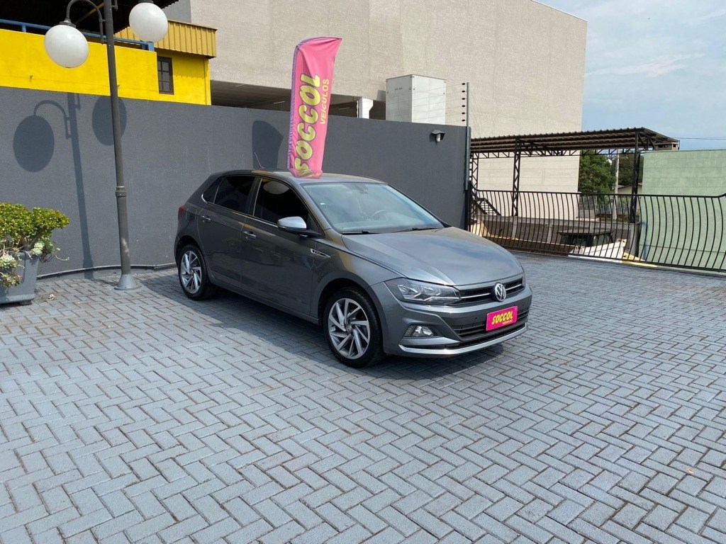 //www.autoline.com.br/carro/volkswagen/polo-10-hatch-200-tsi-highline-12v-flex-4p-turbo-a/2020/cascavel-pr/24692568