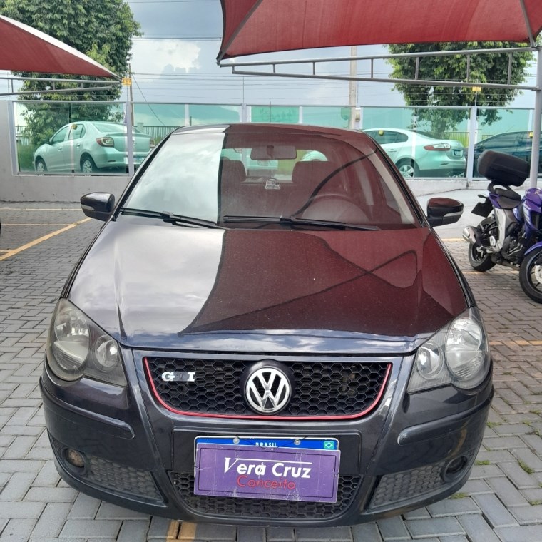 //www.autoline.com.br/carro/volkswagen/polo-16-hatch-8v-flex-4p-manual/2013/goiania-go/24870268