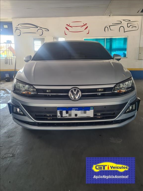 //www.autoline.com.br/carro/volkswagen/polo-10-hatch-200-tsi-highline-12v-flex-4p-turbo-a/2020/manaus-am/24872868