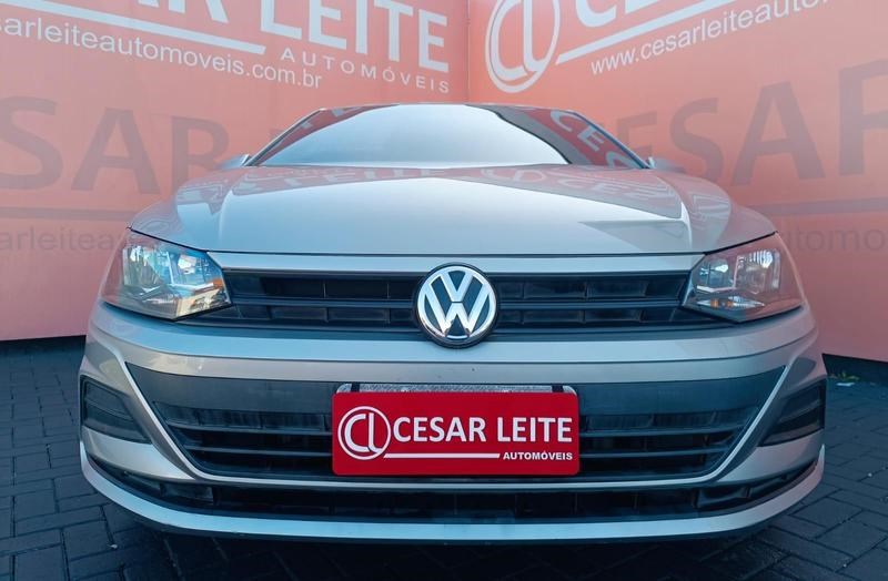 //www.autoline.com.br/carro/volkswagen/polo-10-hatch-12v-flex-4p-manual/2018/curitiba-pr/24931833