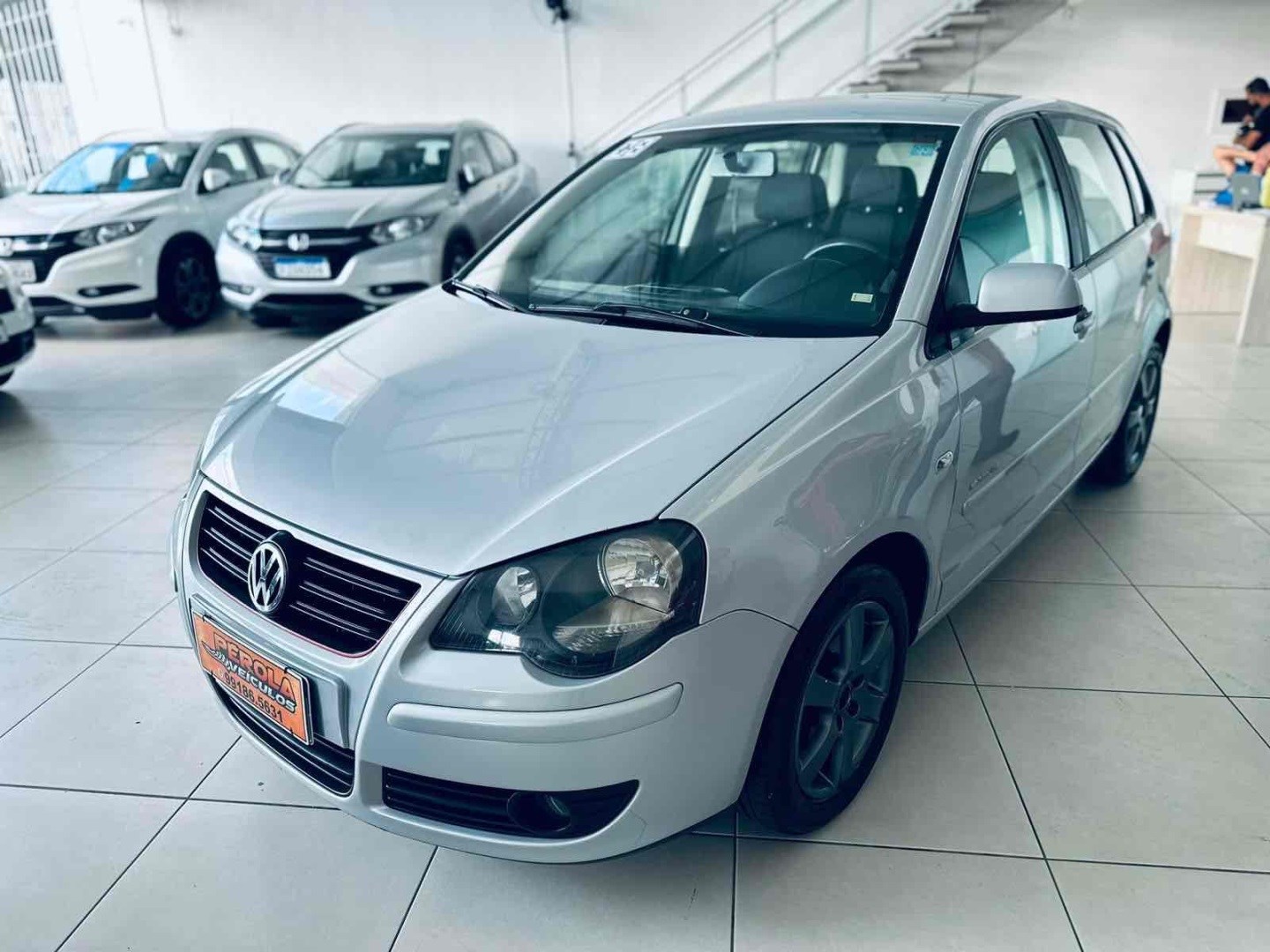 //www.autoline.com.br/carro/volkswagen/polo-16-hatch-sportline-8v-flex-4p-manual/2008/santa-barbara-doeste-sp/25005066