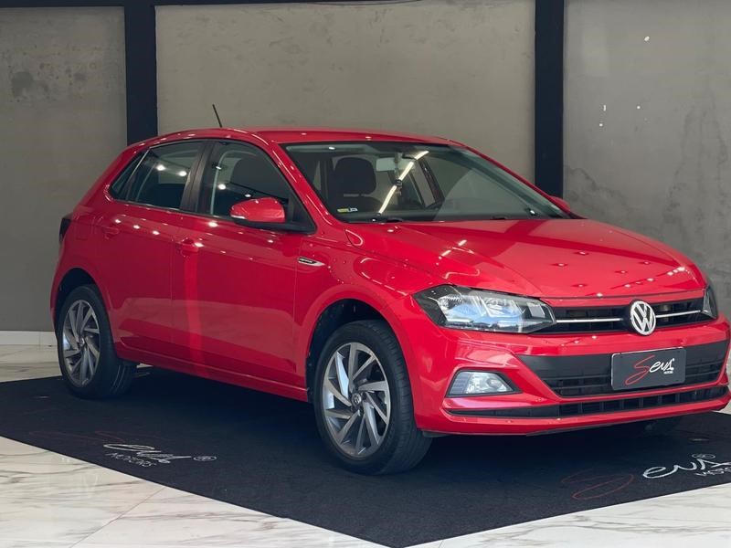 //www.autoline.com.br/carro/volkswagen/polo-10-hatch-12v-flex-4p-manual/2018/curitiba-pr/25016880