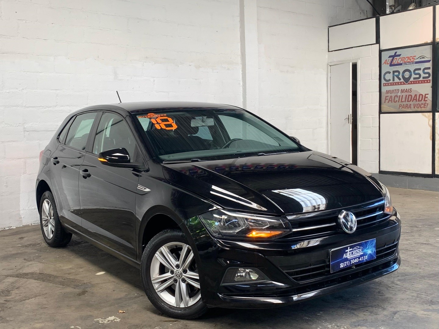 //www.autoline.com.br/carro/volkswagen/polo-10-hatch-200-tsi-comfortline-12v-flex-4p-turb/2018/rio-de-janeiro-rj/25023427