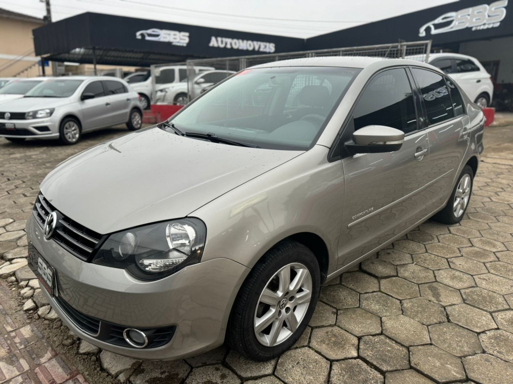 //www.autoline.com.br/carro/volkswagen/polo-16-sedan-8v-flex-4p-i-motion/2013/sao-bento-do-sul-sc/25028669