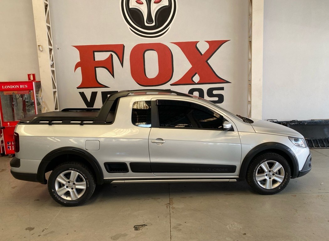 //www.autoline.com.br/carro/volkswagen/saveiro-16-ce-cross-8v-flex-2p-manual/2012/franca-sp/23043220