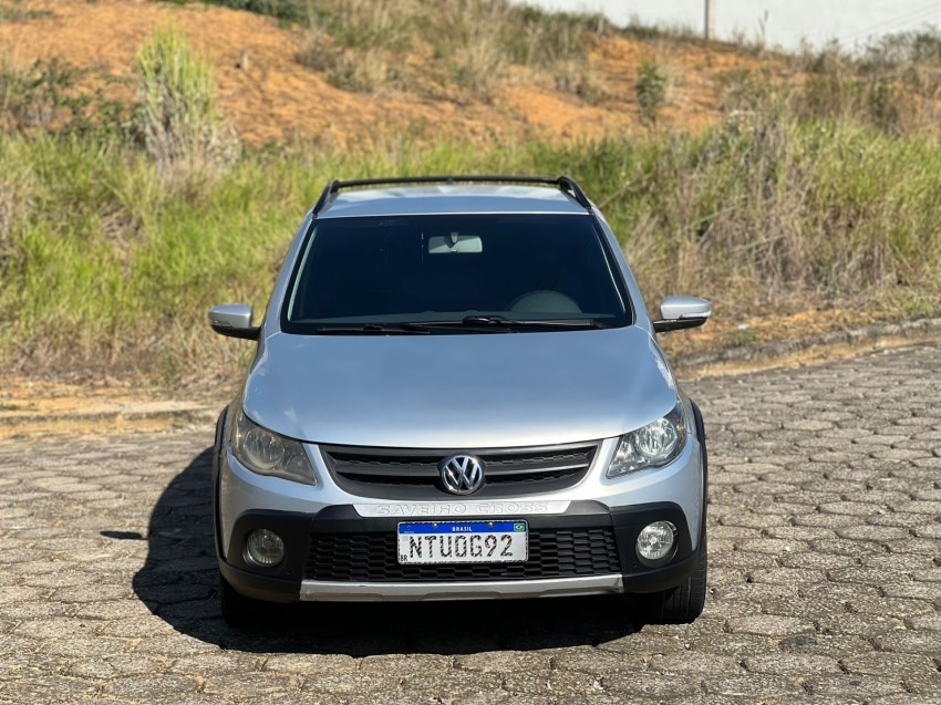 //www.autoline.com.br/carro/volkswagen/saveiro-16-ce-cross-8v-flex-2p-manual/2011/colatina-es/23896490