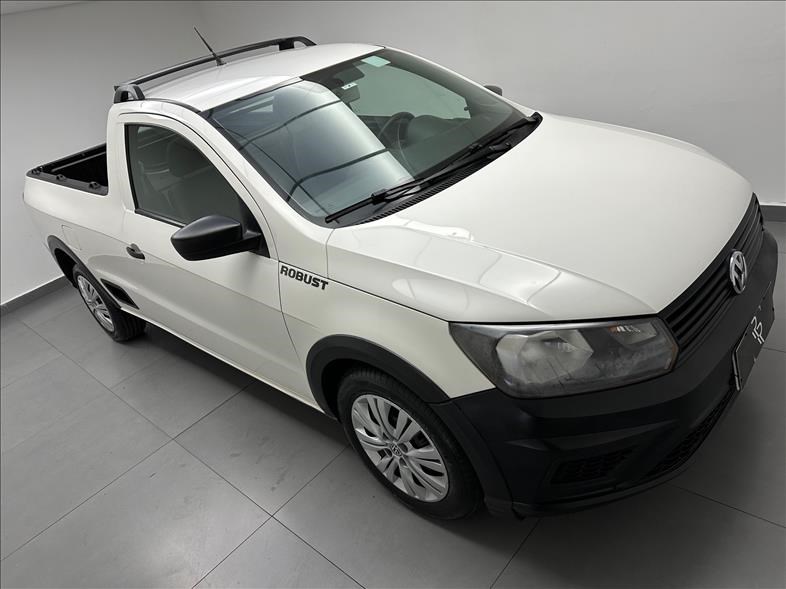 //www.autoline.com.br/carro/volkswagen/saveiro-16-cs-robust-8v-flex-2p-manual/2018/mogi-das-cruzes-sp/24175282