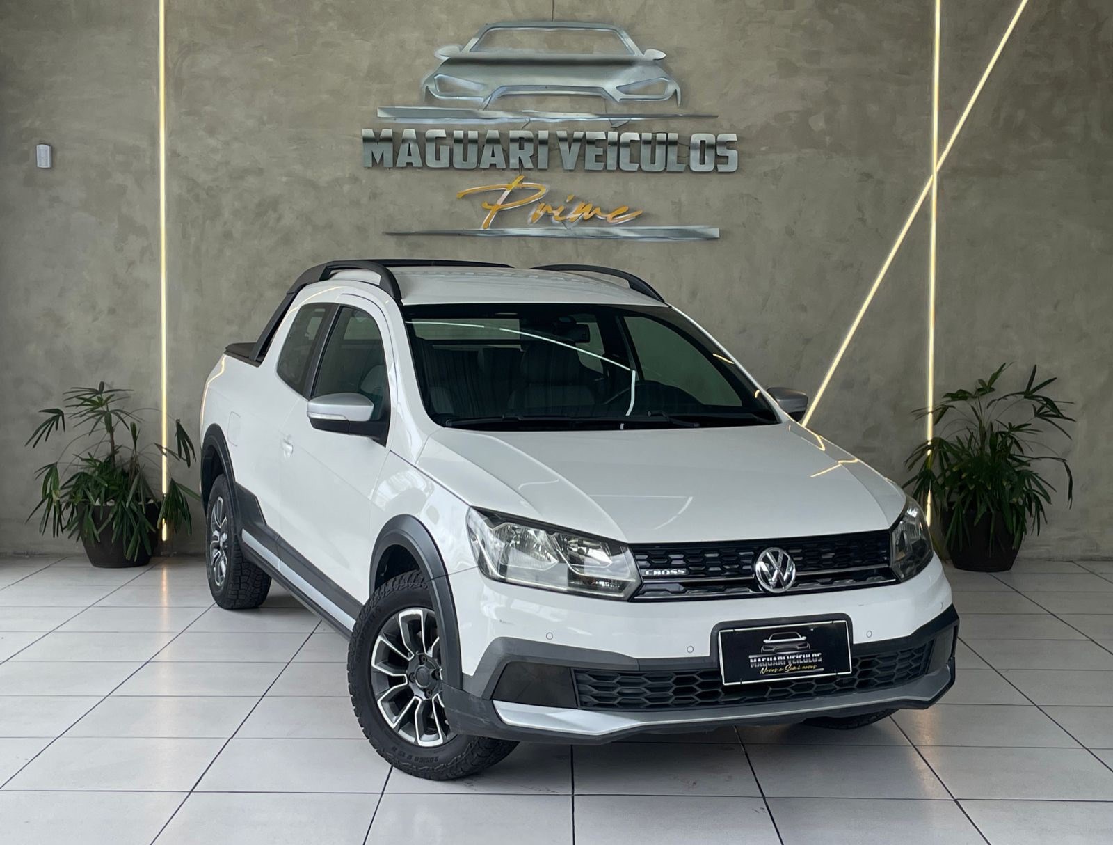 //www.autoline.com.br/carro/volkswagen/saveiro-16-cd-cross-16v-flex-2p-manual/2017/belem-pa/24498014