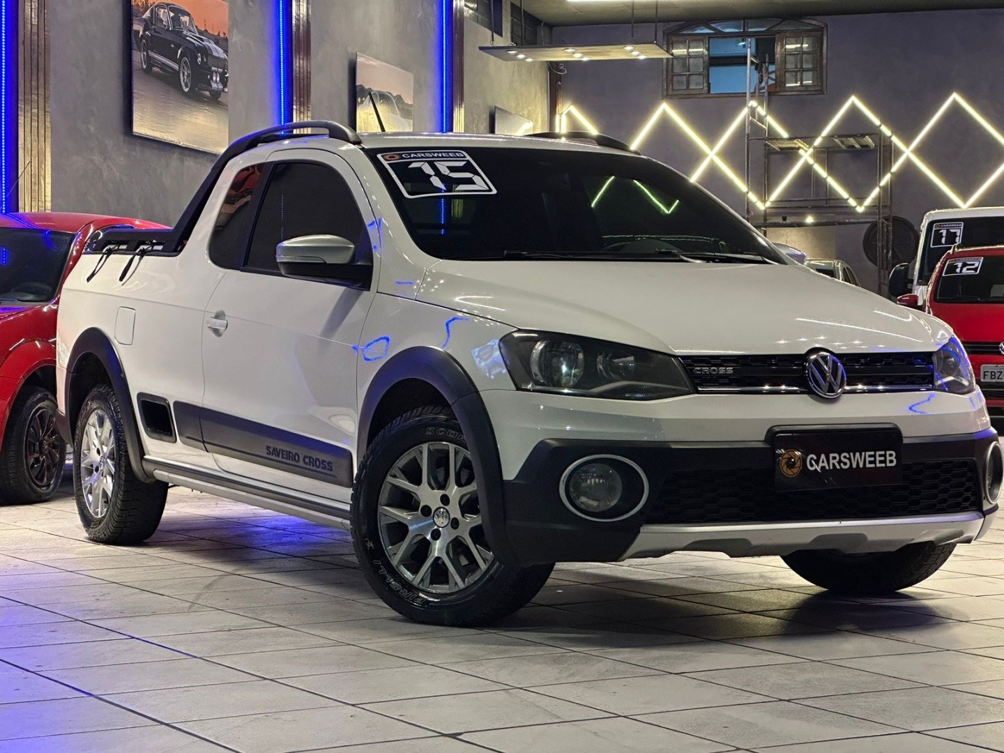//www.autoline.com.br/carro/volkswagen/saveiro-16-cd-cross-16v-flex-2p-manual/2015/santo-andre-sp/24728013