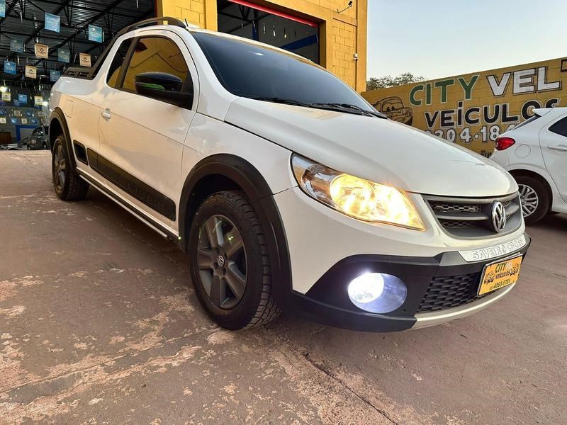 //www.autoline.com.br/carro/volkswagen/saveiro-16-ce-cross-8v-flex-2p-manual/2013/varzea-grande-mt/24834828