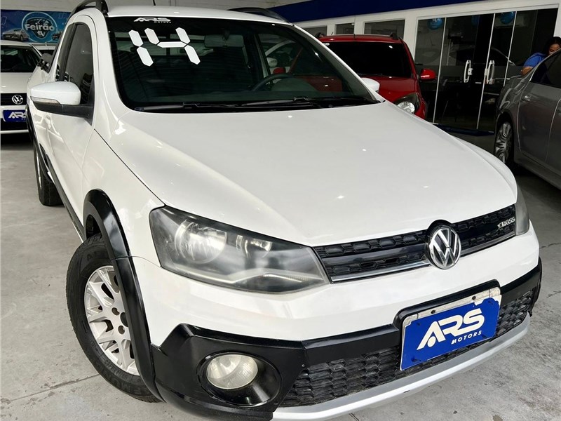 //www.autoline.com.br/carro/volkswagen/saveiro-16-ce-cross-8v-flex-2p-manual/2014/rio-de-janeiro-rj/24839154