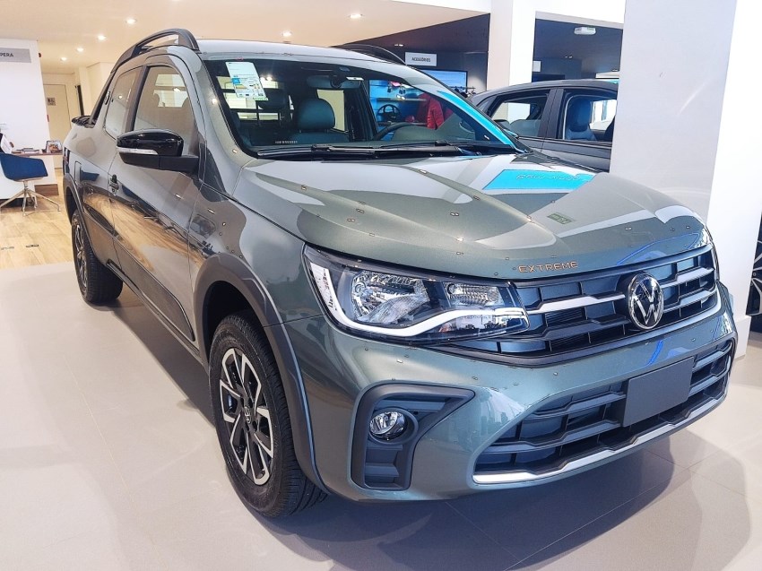 //www.autoline.com.br/carro/volkswagen/saveiro-16-cd-extreme-flex-2p-manual/2025/brasilia-df/24964048