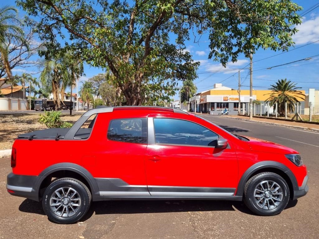 //www.autoline.com.br/carro/volkswagen/saveiro-16-cd-cross-16v-flex-2p-manual/2017/ituiutaba-mg/24969070