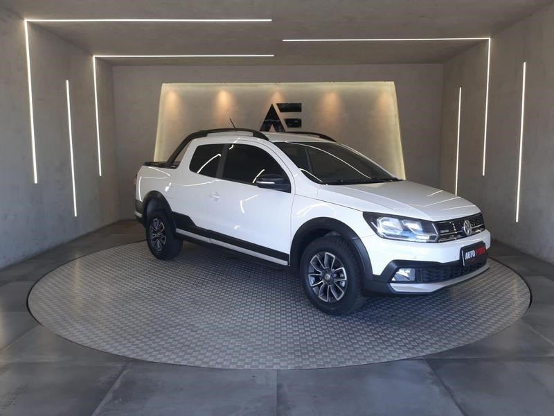 //www.autoline.com.br/carro/volkswagen/saveiro-16-cd-cross-16v-flex-2p-manual/2020/brasilia-df/25022899