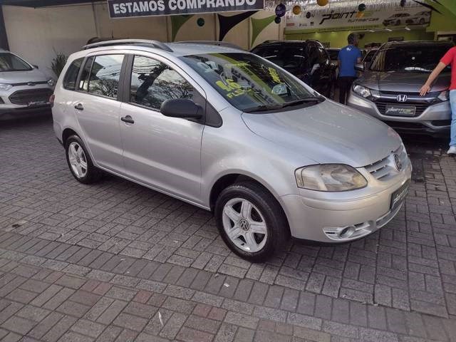 //www.autoline.com.br/carro/volkswagen/spacefox-16-plus-8v-flex-4p-manual/2007/barueri-sp/22945753