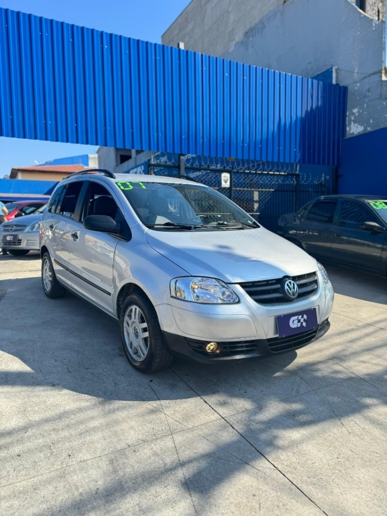 //www.autoline.com.br/carro/volkswagen/spacefox-16-plus-8v-flex-4p-manual/2007/sorocaba-sp/24505241