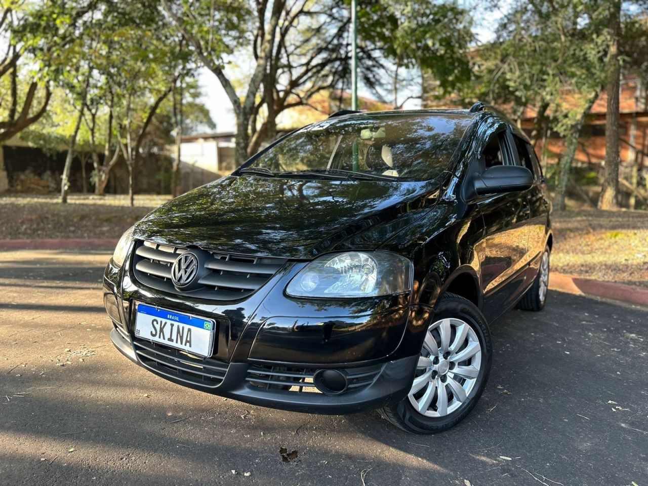 //www.autoline.com.br/carro/volkswagen/spacefox-16-8v-101cv-4p-flex-manual/2008/jacarei-sp/24776774