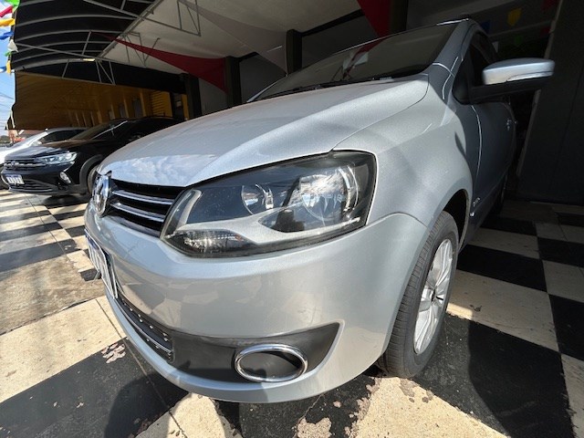 //www.autoline.com.br/carro/volkswagen/spacefox-16-trend-8v-flex-4p-manual/2013/ribeirao-preto-sp/24872005