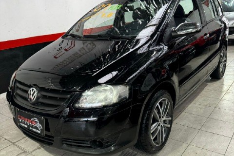 //www.autoline.com.br/carro/volkswagen/spacefox-16-comfortline-8v-flex-4p-manual/2007/sorocaba-sp/24876364