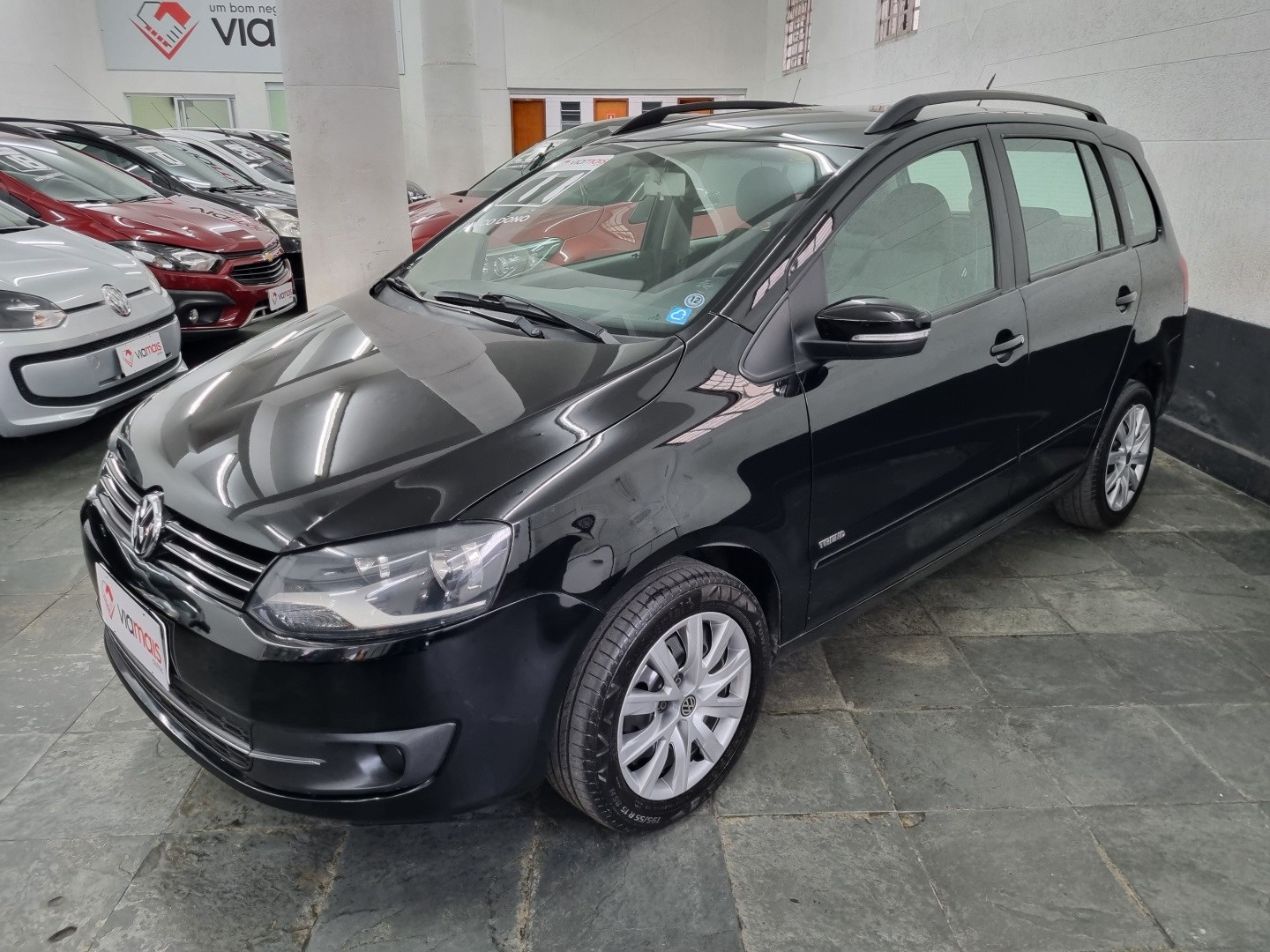 //www.autoline.com.br/carro/volkswagen/spacefox-16-trend-8v-flex-4p-manual/2011/sao-paulo-sp/25009456