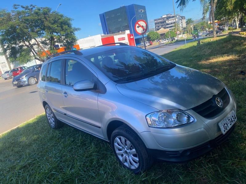 //www.autoline.com.br/carro/volkswagen/spacefox-16-plus-8v-flex-4p-manual/2007/brasilia-df/25014913