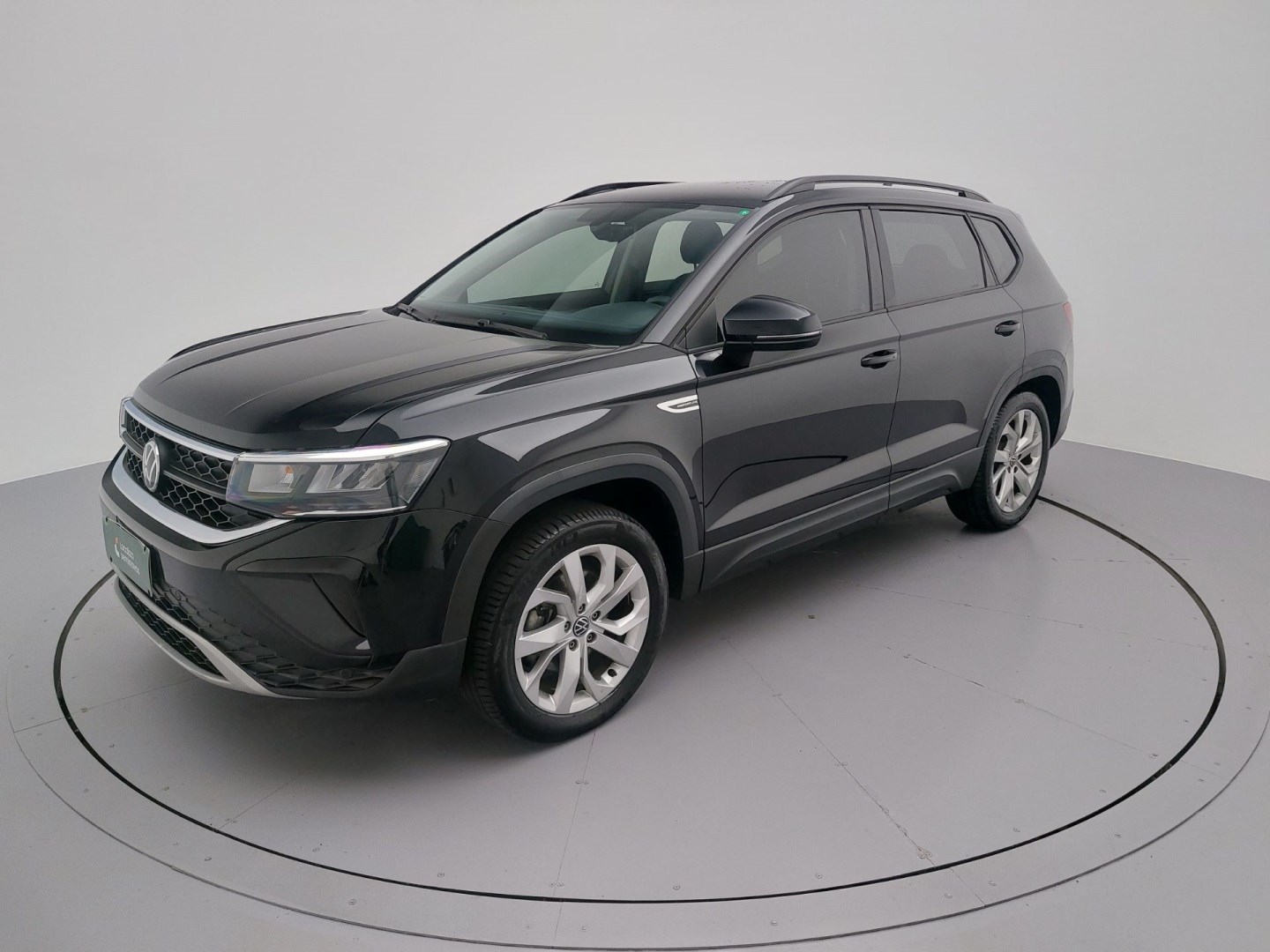 //www.autoline.com.br/carro/volkswagen/taos-14-250-tsi-comfortline-16v-flex-4p-turbo-auto/2022/taubate-sp/25027842