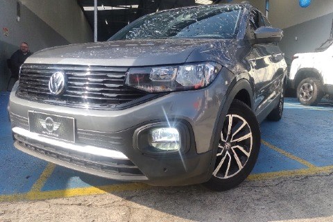 //www.autoline.com.br/carro/volkswagen/t-cross-10-200-tsi-12v-flex-4p-turbo-automatico/2020/santo-andre-sp/23992219