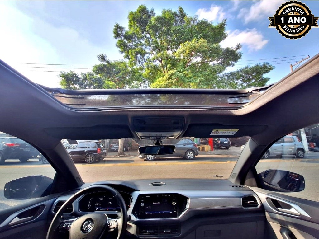 //www.autoline.com.br/carro/volkswagen/t-cross-10-200-tsi-comfortline-12v-flex-4p-turbo-auto/2020/sao-paulo-sp/24838345