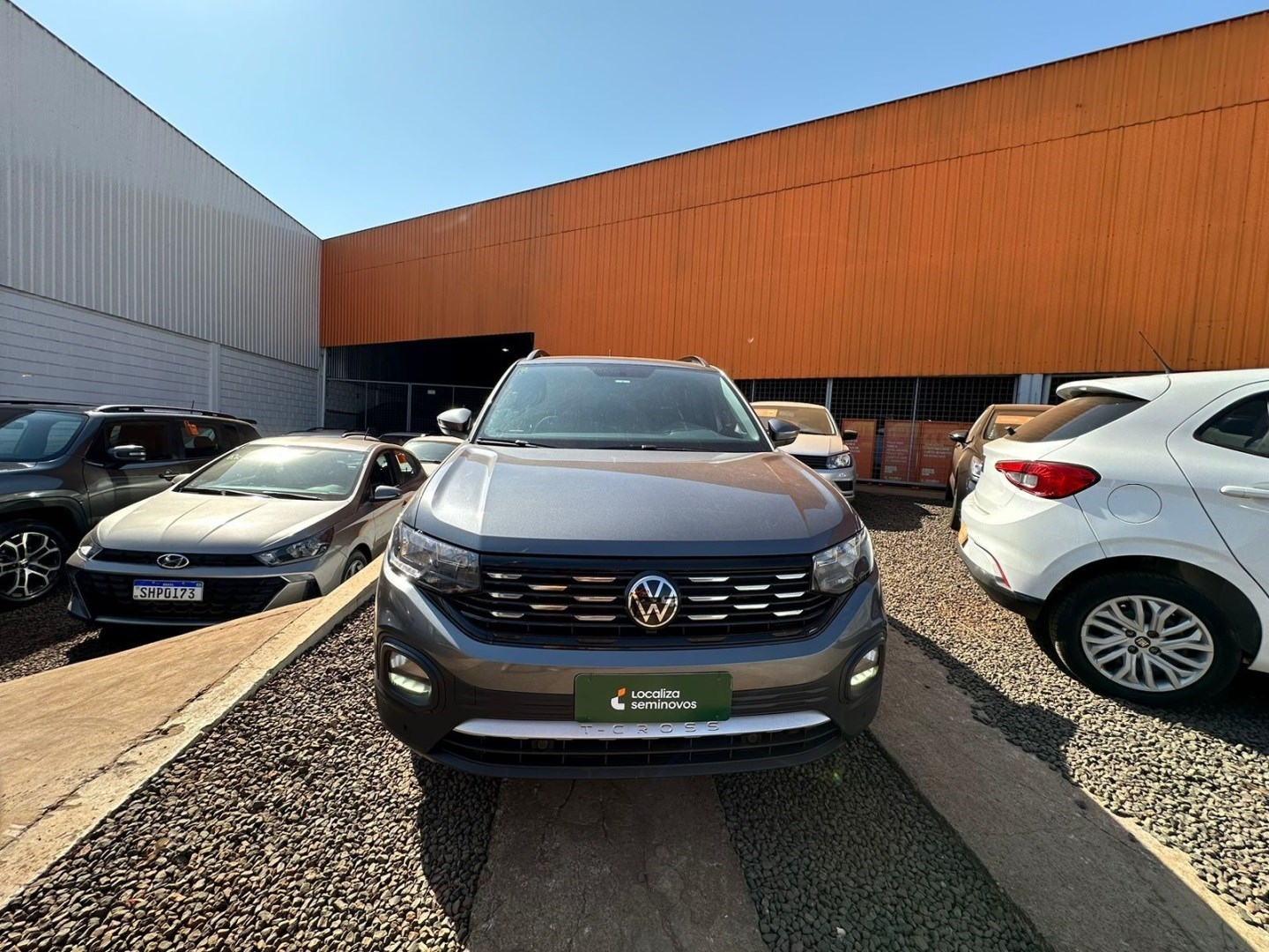 //www.autoline.com.br/carro/volkswagen/t-cross-10-200-tsi-comfortline-12v-flex-4p-turbo-auto/2022/rio-verde-go/24896376