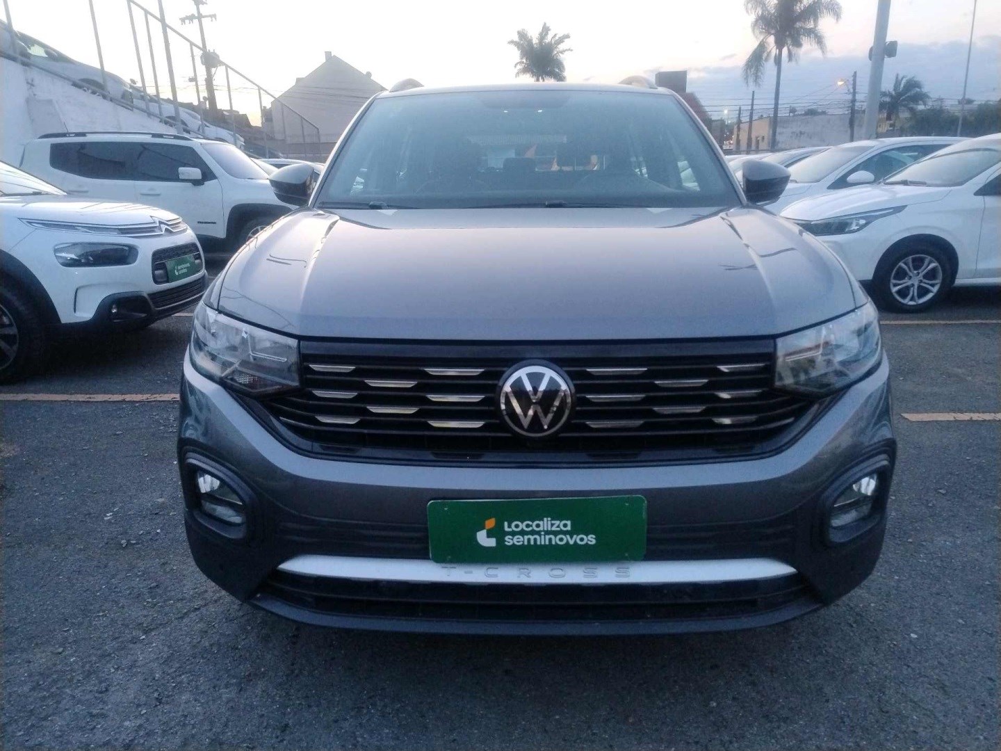 //www.autoline.com.br/carro/volkswagen/t-cross-10-200-tsi-comfortline-12v-flex-4p-turbo-auto/2023/sao-jose-sc/24948982