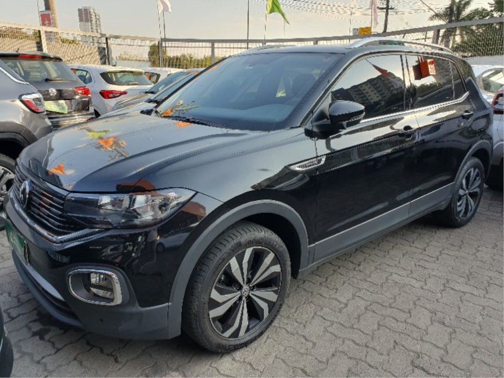 //www.autoline.com.br/carro/volkswagen/t-cross-10-200-tsi-comfortline-12v-flex-4p-turbo-auto/2021/sao-paulo-sp/24957347