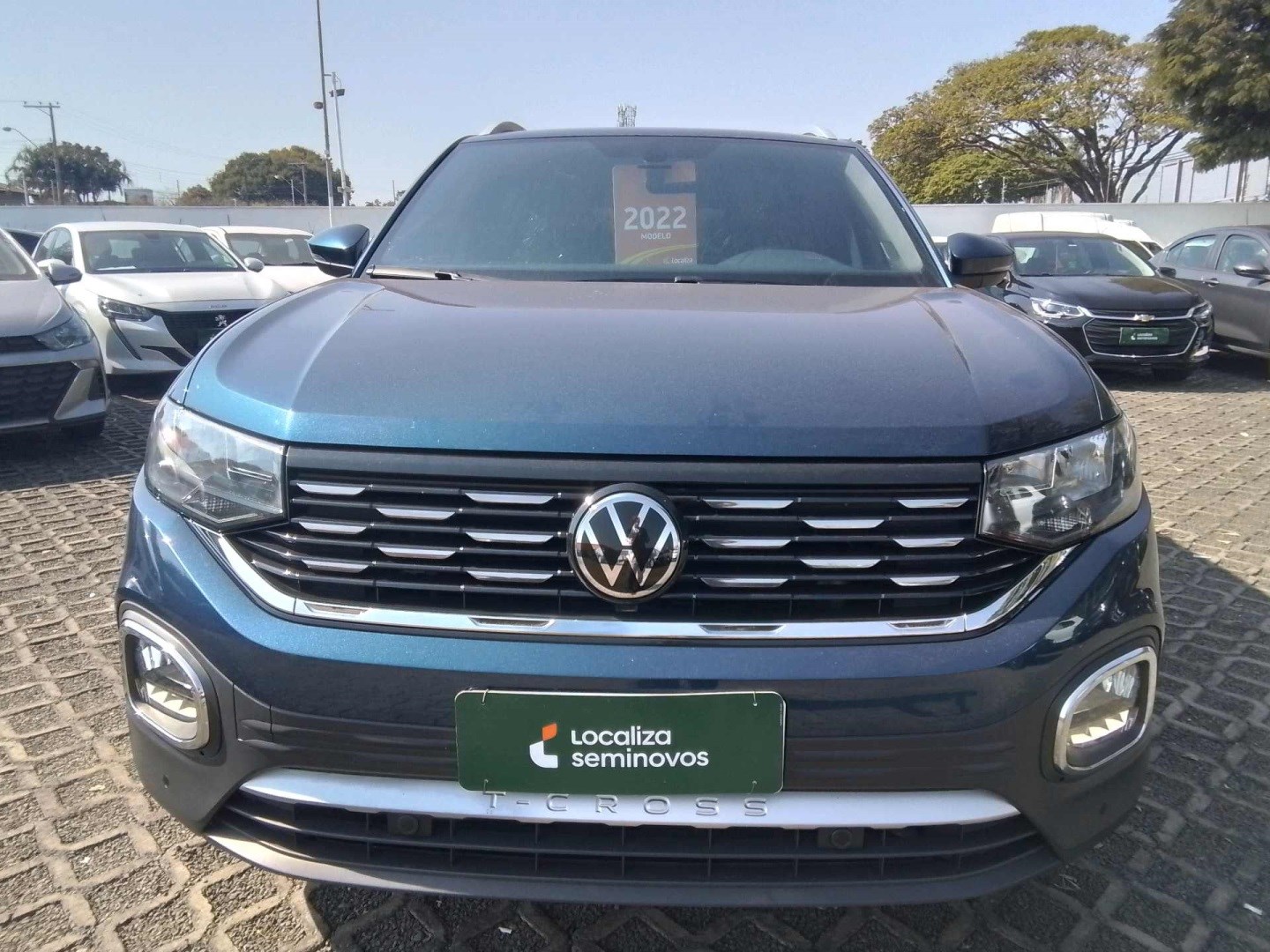 //www.autoline.com.br/carro/volkswagen/t-cross-14-250-tsi-highline-16v-flex-4p-turbo-automat/2022/sao-paulo-sp/25005309