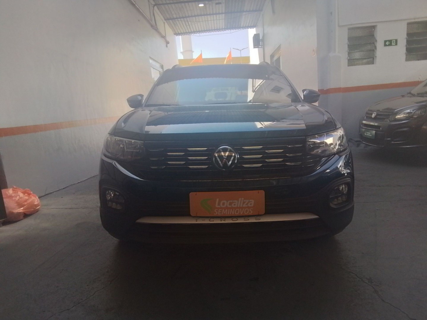 //www.autoline.com.br/carro/volkswagen/t-cross-10-200-tsi-comfortline-12v-flex-4p-turbo-auto/2022/sao-paulo-sp/25009437