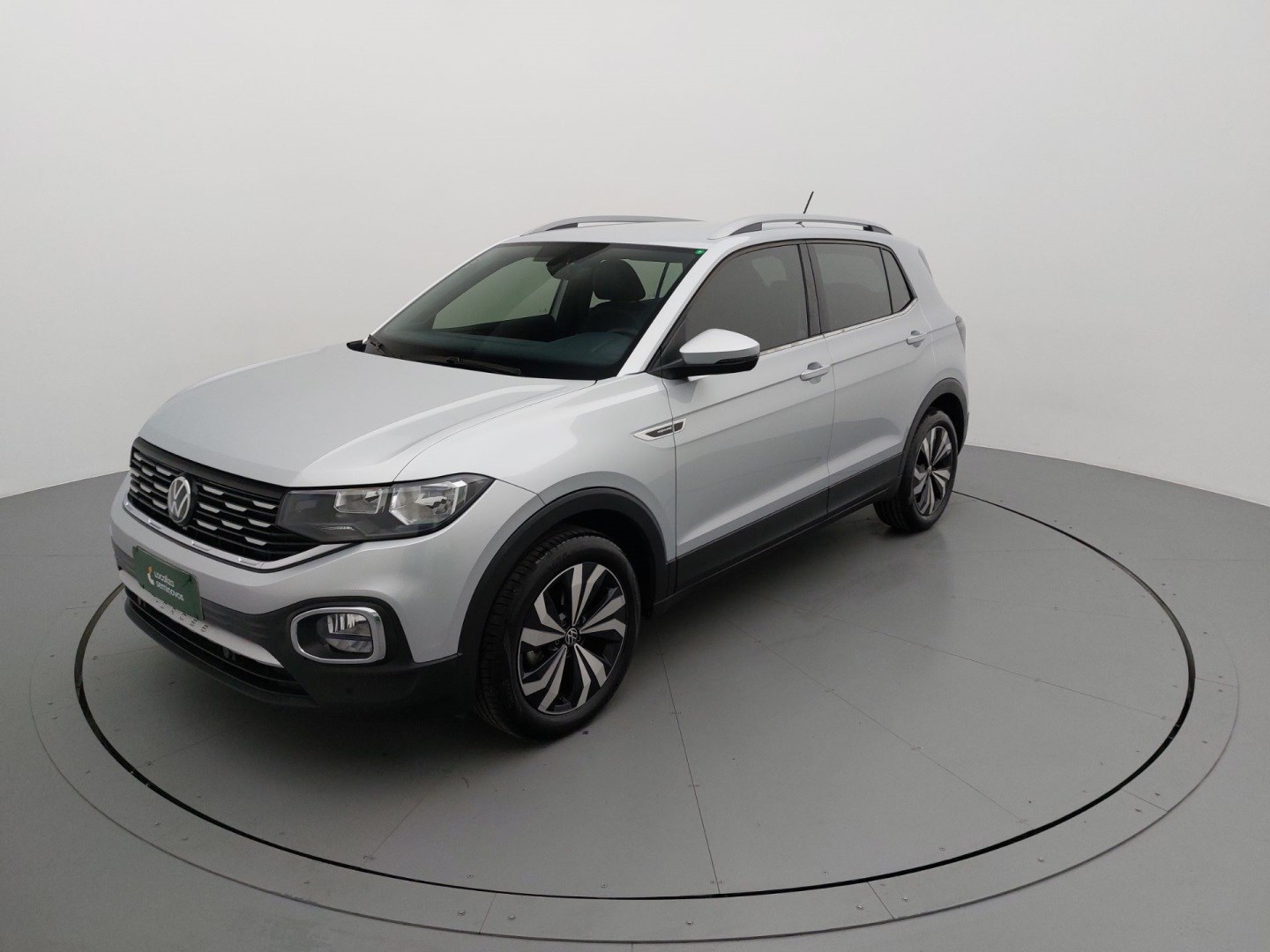 //www.autoline.com.br/carro/volkswagen/t-cross-14-250-tsi-highline-16v-flex-4p-turbo-automat/2023/sao-paulo-sp/25015737