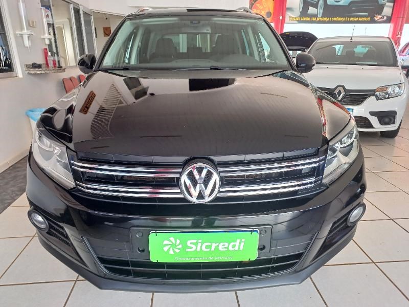//www.autoline.com.br/carro/volkswagen/tiguan-20-tsi-16v-gasolina-4p-4x4-turbo-automatico/2013/cascavel-pr/23902781