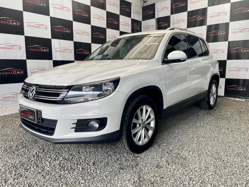 //www.autoline.com.br/carro/volkswagen/tiguan-20-tsi-16v-gasolina-4p-4x4-turbo-automatico/2014/ararangua-sc/24916272