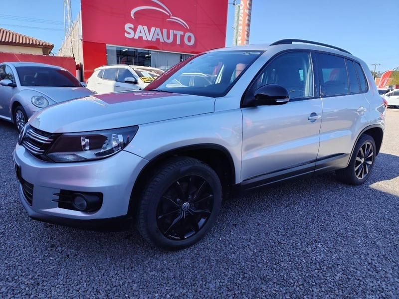 //www.autoline.com.br/carro/volkswagen/tiguan-20-tsi-16v-gasolina-4p-4x4-turbo-automatico/2013/porto-alegre-rs/25009704
