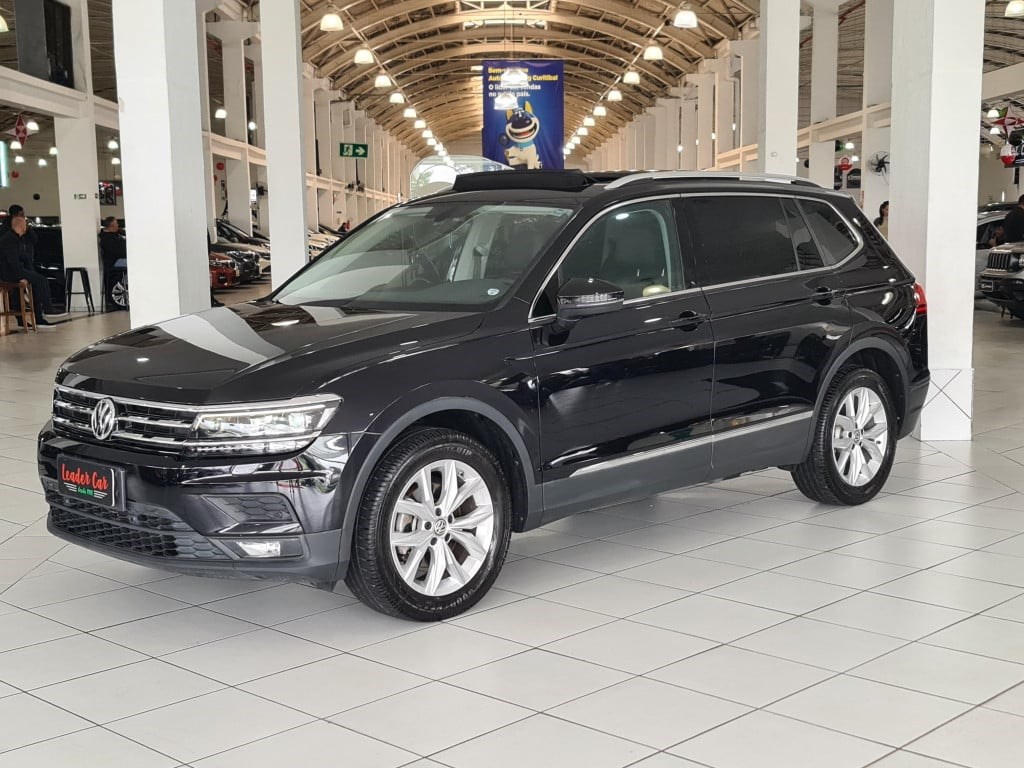 //www.autoline.com.br/carro/volkswagen/tiguan-allspace-14-250-tsi-comfortline-16v-flex-4p-turbo-dsg/2020/curitiba-pr/23636227